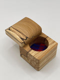Handcrafted Spalty Beech Ring Box with Tartan Lining – Swivel Lid Storage