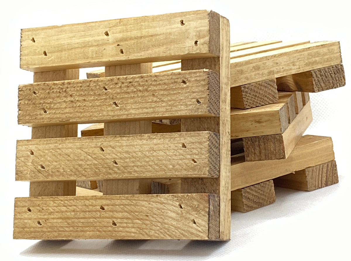 Mini Wooden Pallet Coasters x2 – Rustic Handmade Drink Coasters, Novelty Pallet Table Décor, Unique Gift for Home, Bar or Man Cave